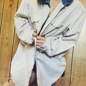 Solutions Original Large Vintage button up shirt